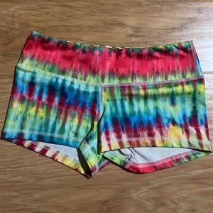 FLEO shorts tie dye size S
